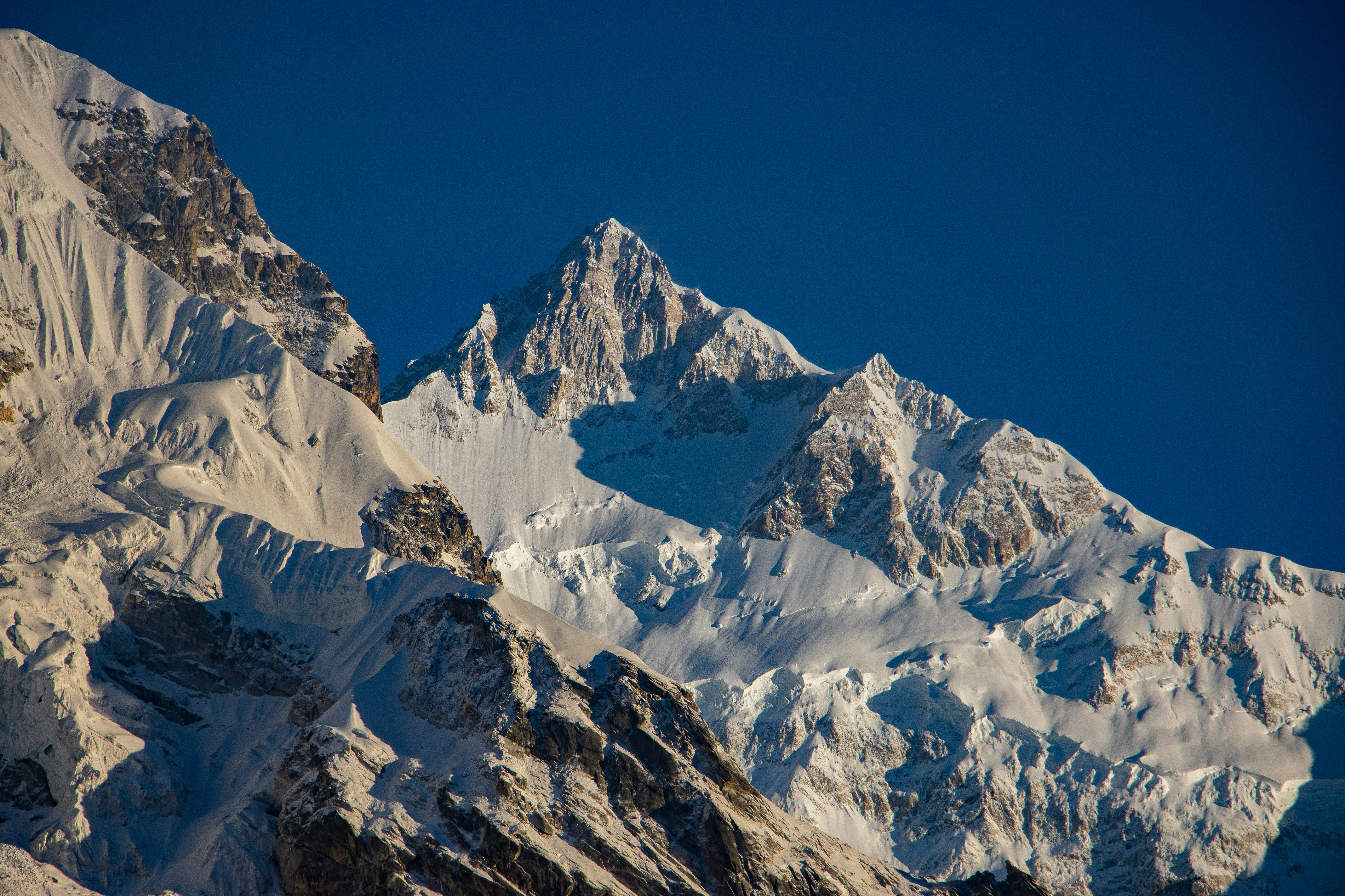 Kanchenjunga Circuit Trek 2026: Permits, Cost & What to Expect