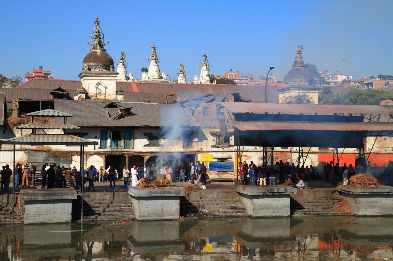 royal_cremation_platform_pashupatinath
