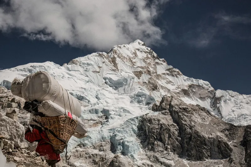Everest vs K2: Which Mountain Is Harder, More Dangerous & More Deadly in 2026?